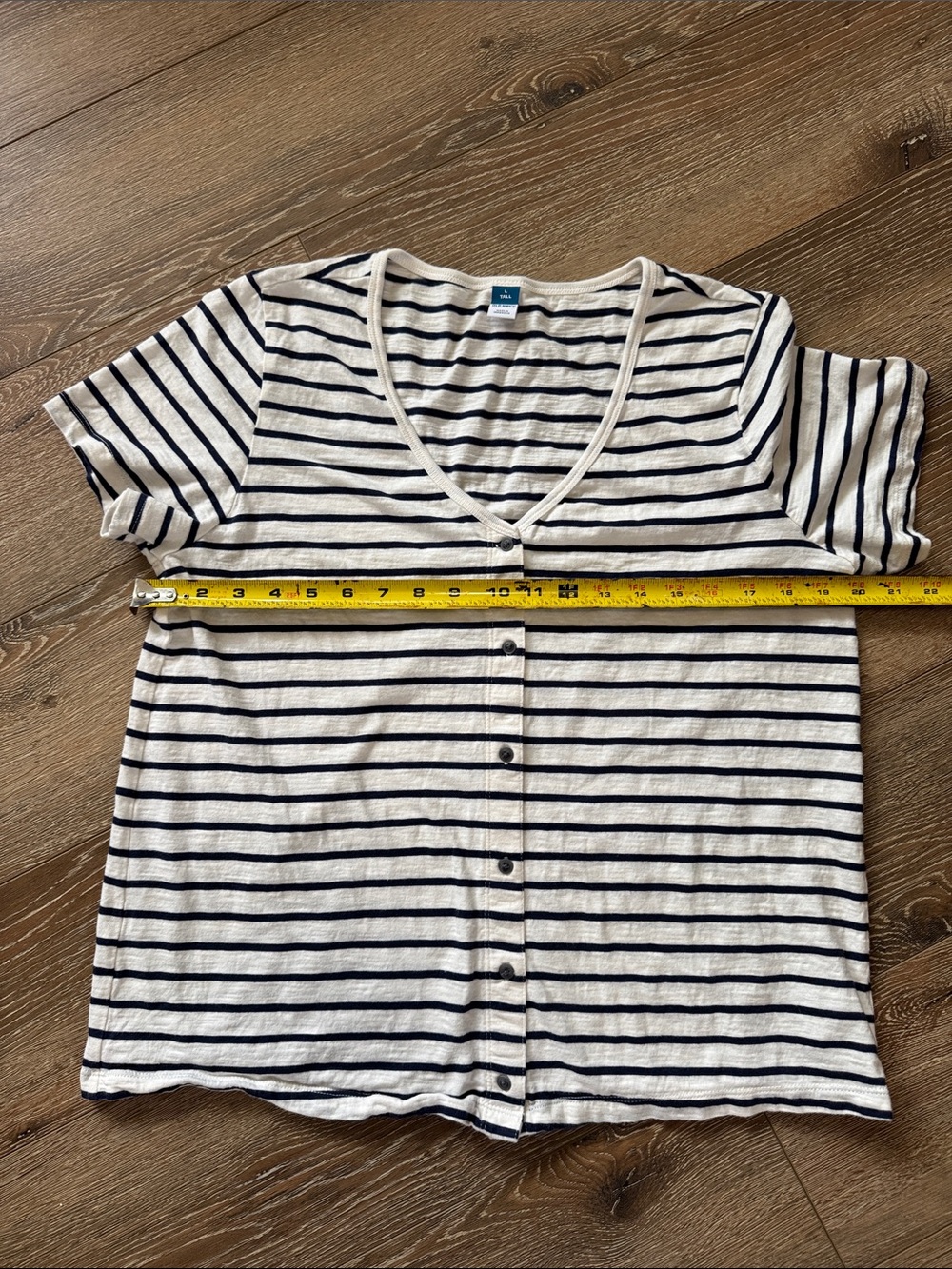Old Navy Striped Tee - Navy & White Large - Picture 4 of 9
